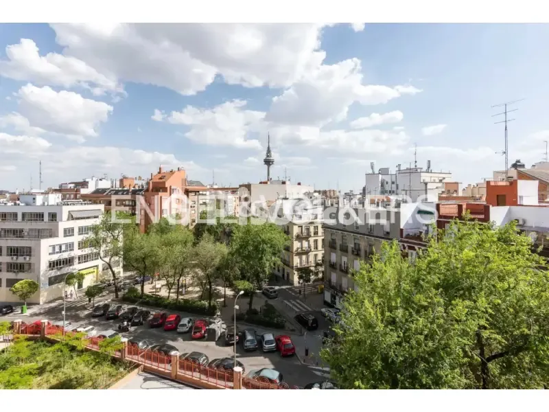 Balcon - Reformed Apartment with Pool in Salamanca
