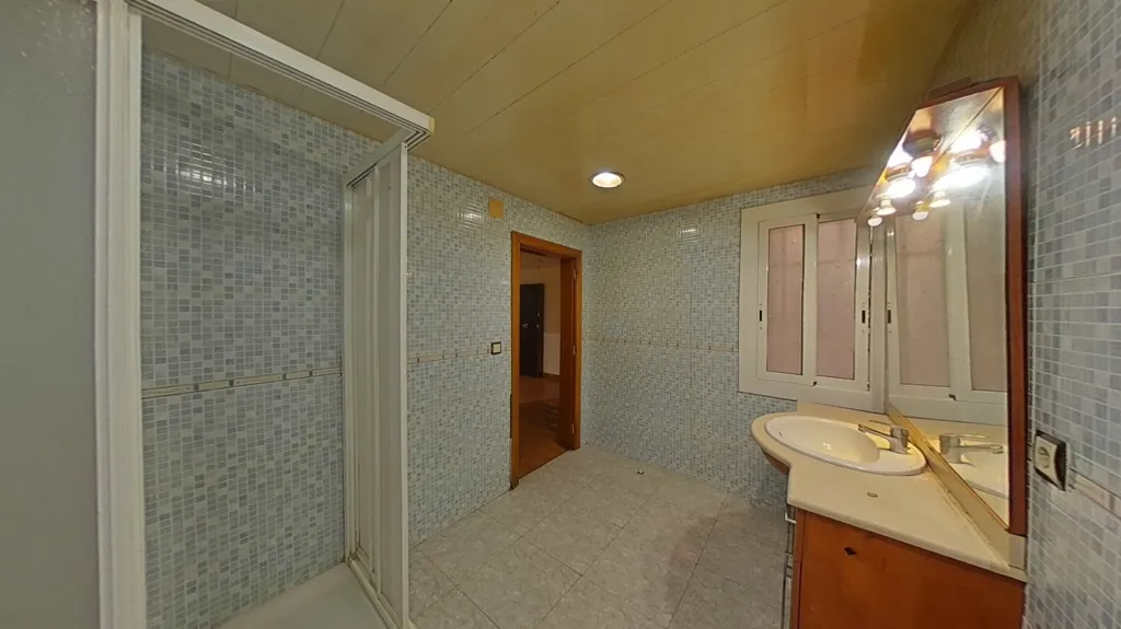 Salles de bain - Apartment with Central Location in El Raval, Barcelona