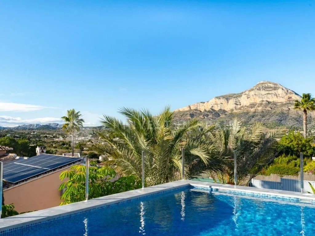 Piscine - Newly Built Villa with Pool in Jávea