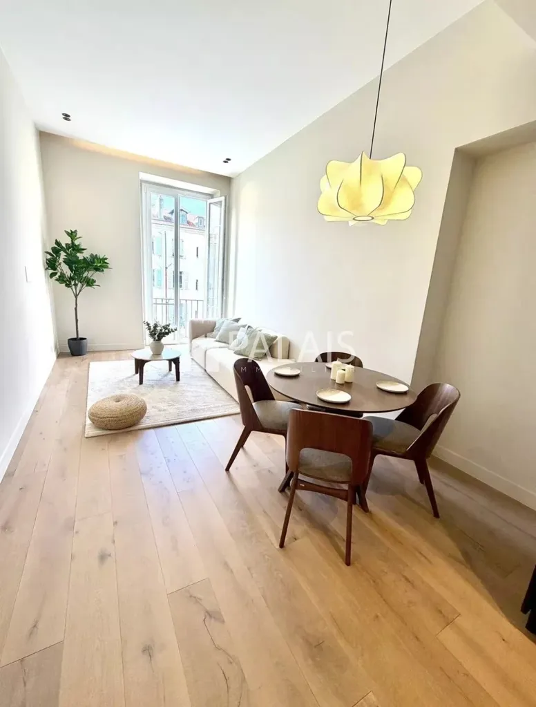 Söögituba - Renovated Flat with Balcony near Garibaldi