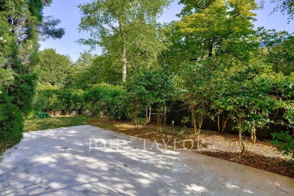 Jardin - Appartement Luxueux avec Jardin Privé à La Muette