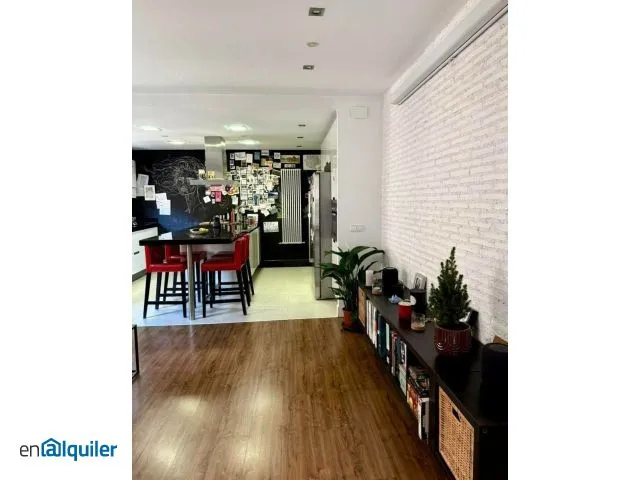 Séjour - Furnished Flat with Air Conditioning in Malasaña
