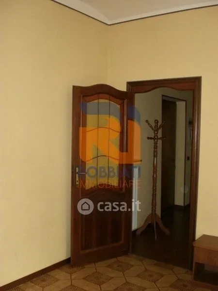Esik - Fully Furnished Flat in Pavia's Historic Centre