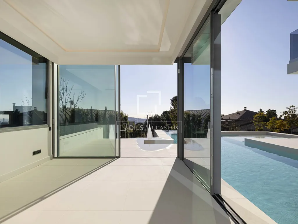 Bassein - New Build Villa with Panoramic Views in Pedralbes