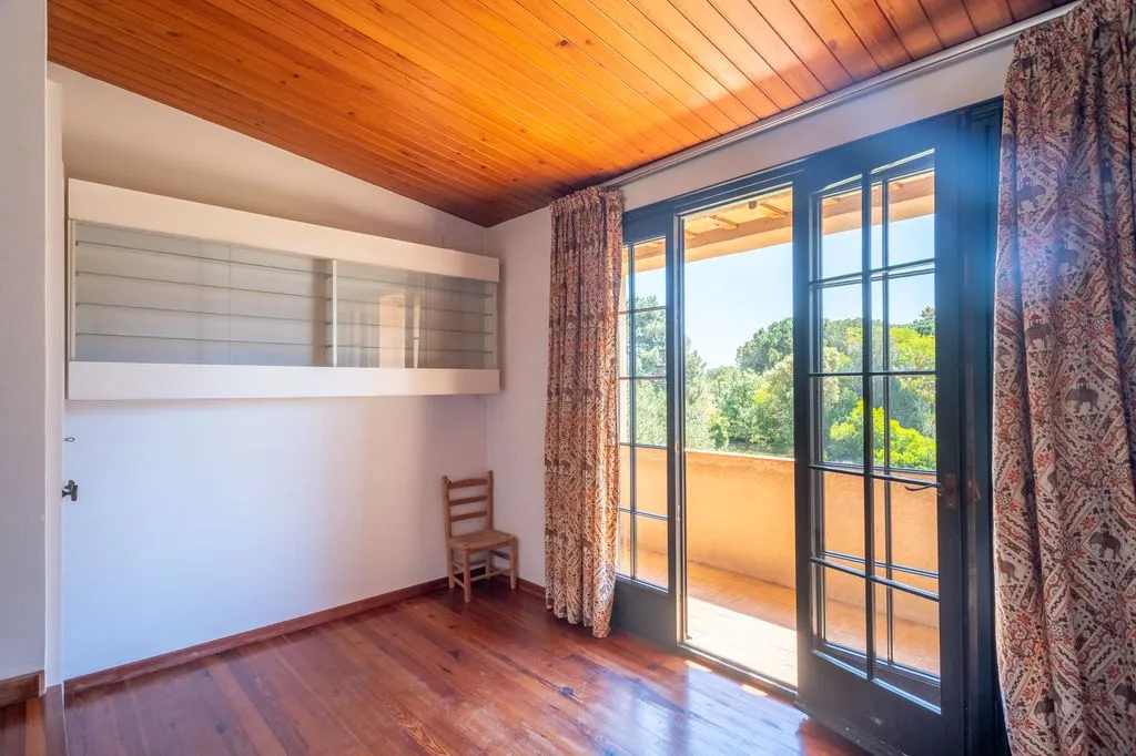 Camere da letto - Luxury House with Historic Tower in Mont-ras