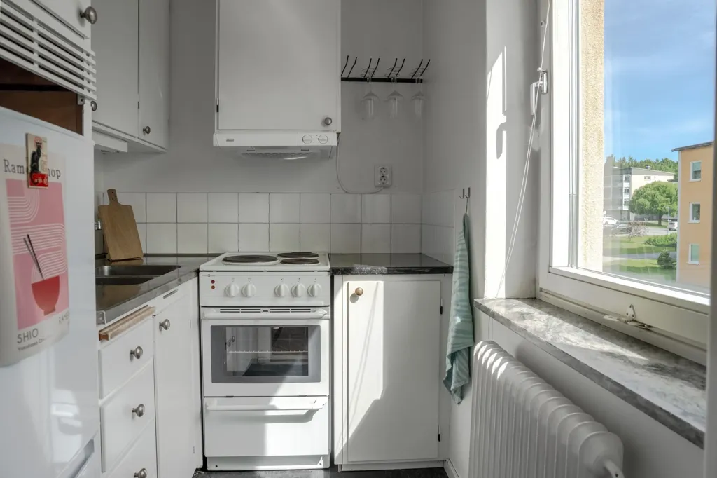 Cuisine - Charming One-Bedroom Flat with Low Rent in Torsgatan