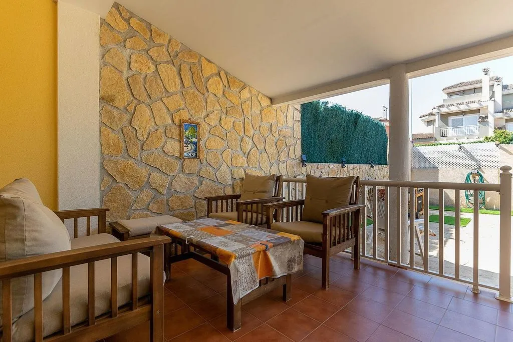 Terrass - Chalet with Pool and Terrace in Santa Pola