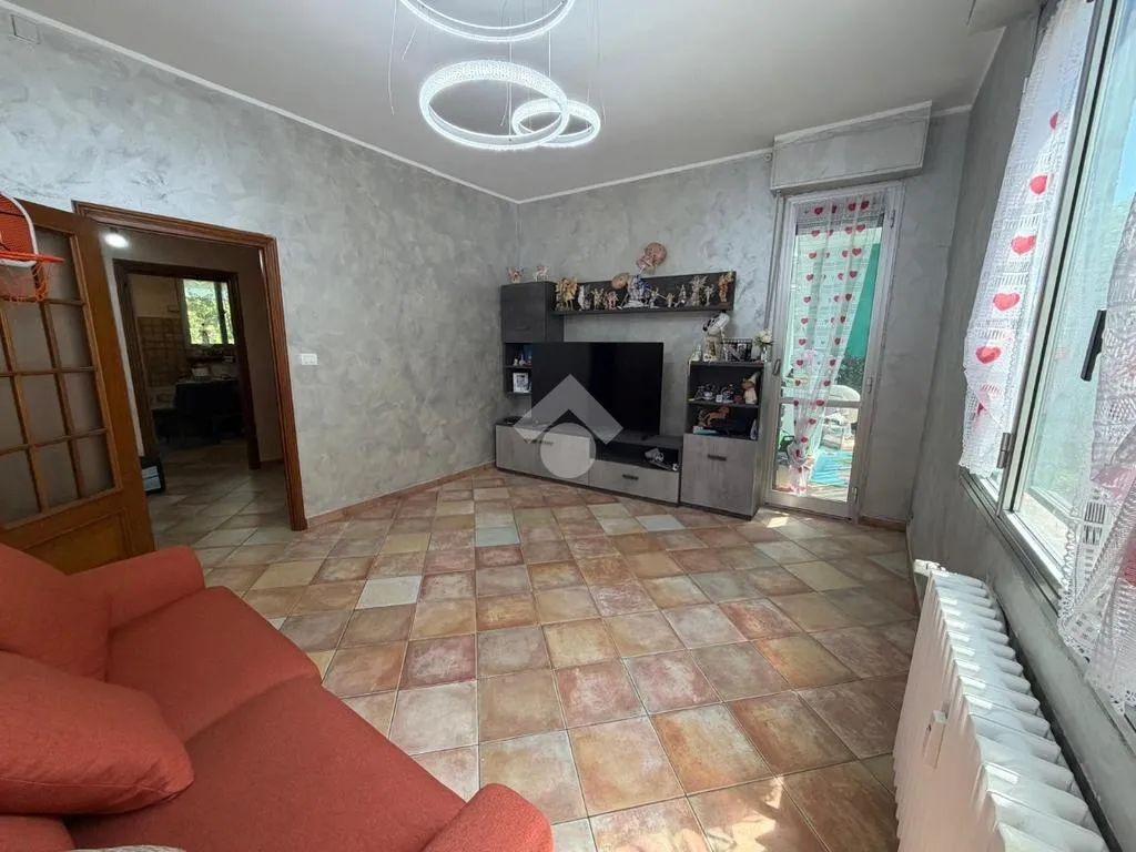 Séjour - Rear-Facing Apartment with Garden in Torino