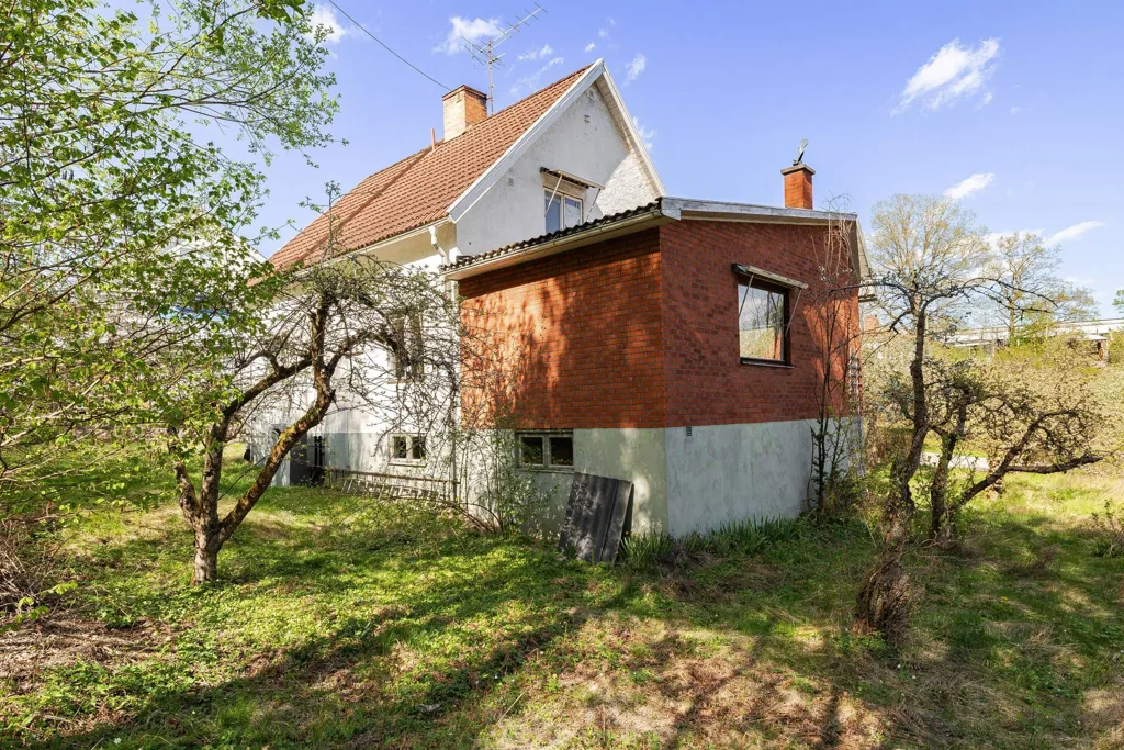 Välivaade - Charming Villa with Garden in Överum