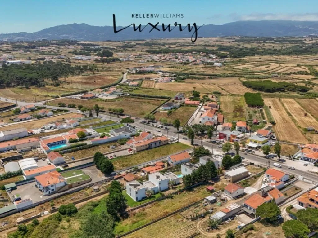 Õhuvaade - Luxury House with Garden in Sintra