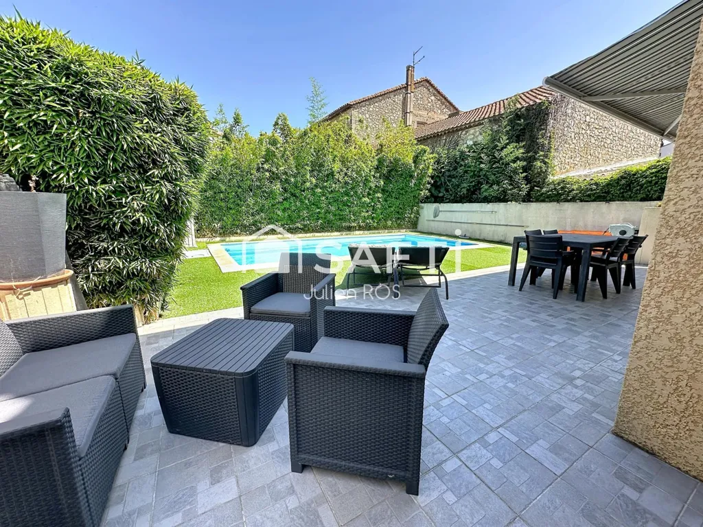 Piscina - Family House with Pool in Coursan