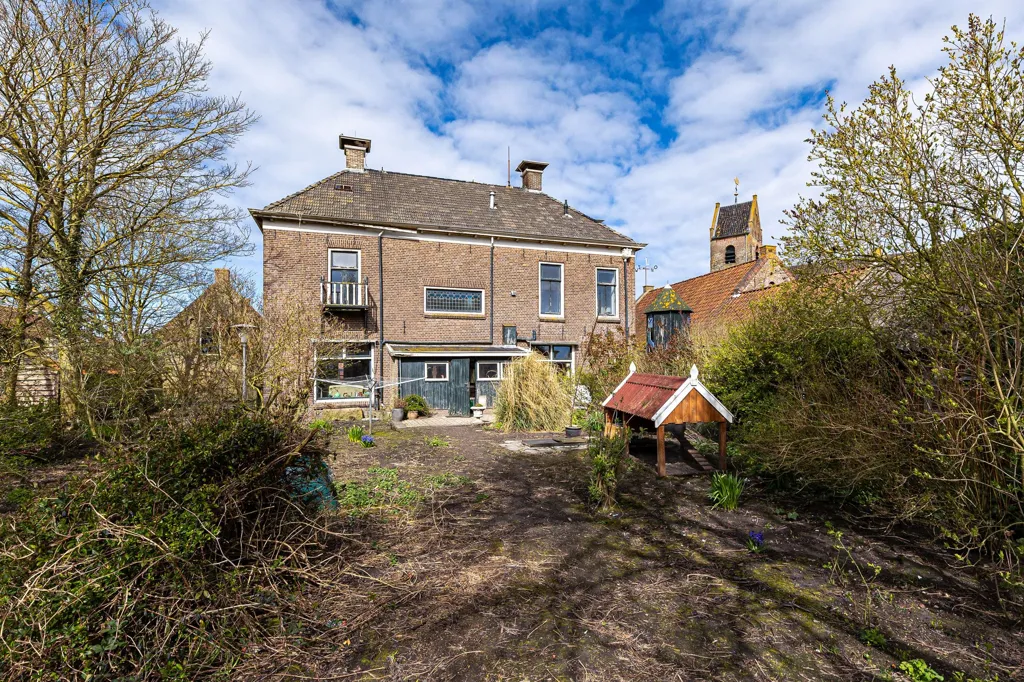 Esterno - Monumental House with Waddenzee View in Wierum
