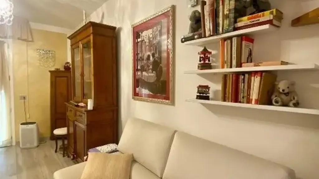 Séjour - Elegant Apartment with Balcony in Empoli