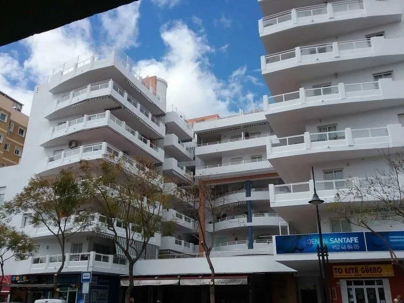 Exterior - 2-Bedroom Flat with Pool in Los Boliches, Fuengirola
