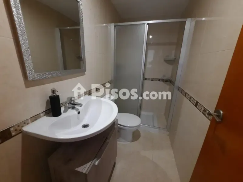 Bagni - Shared Duplex Apartment with Terrace in Vinalesa