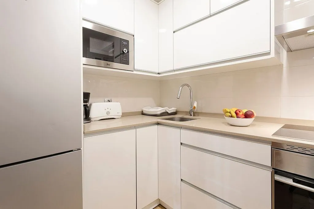Cuisine - 3-Bedroom Apartment with Views in Barcelona