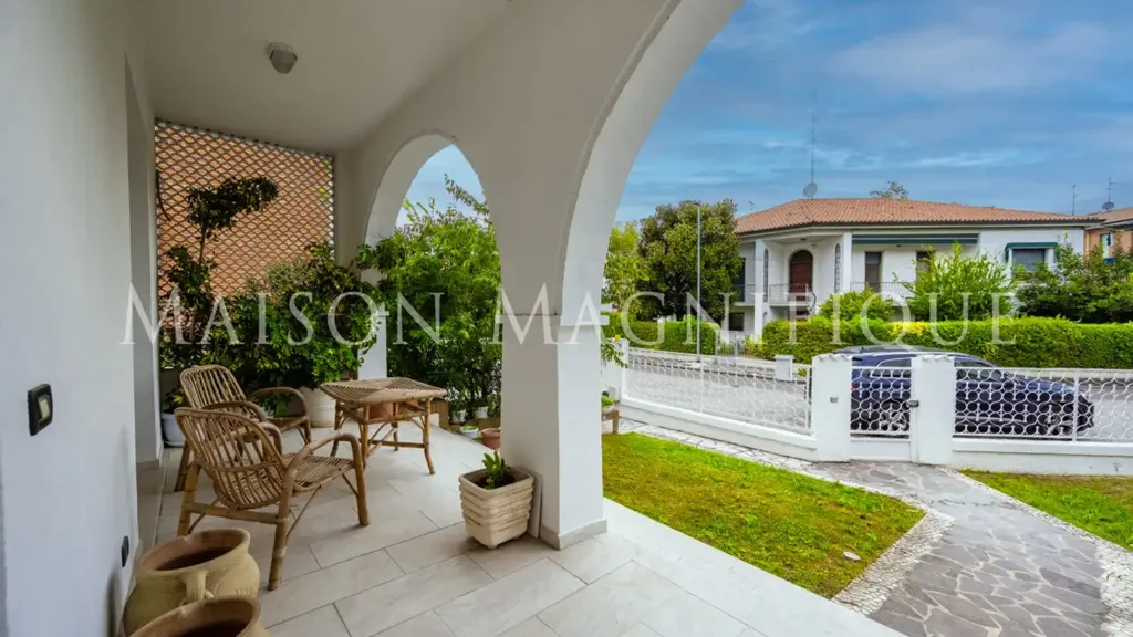 Terrass - Rustic Villa with Garden in Ferrara