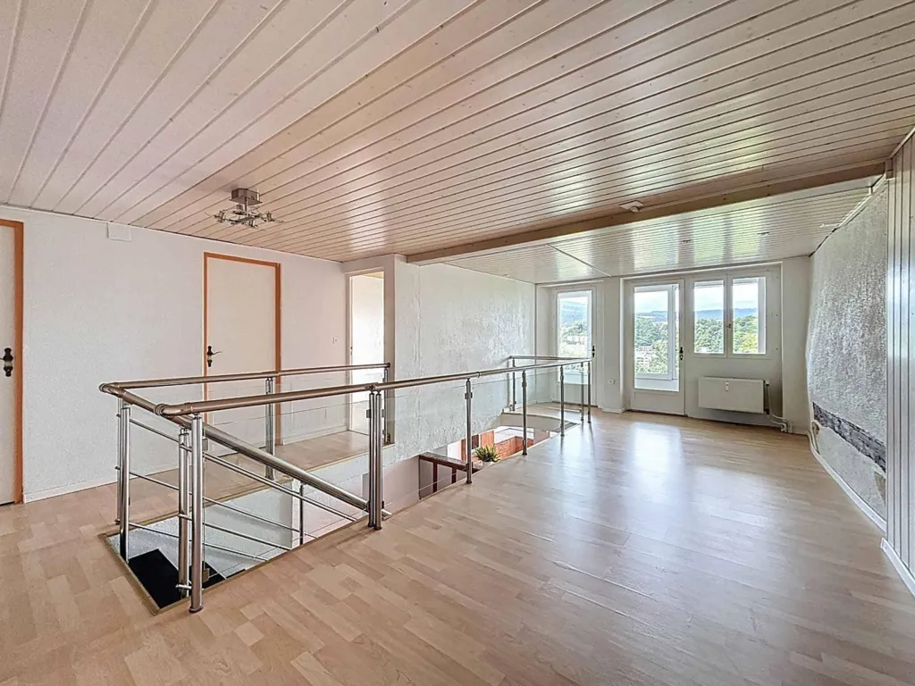 Stanze - Triplex with Terraces and Studio in Central Location