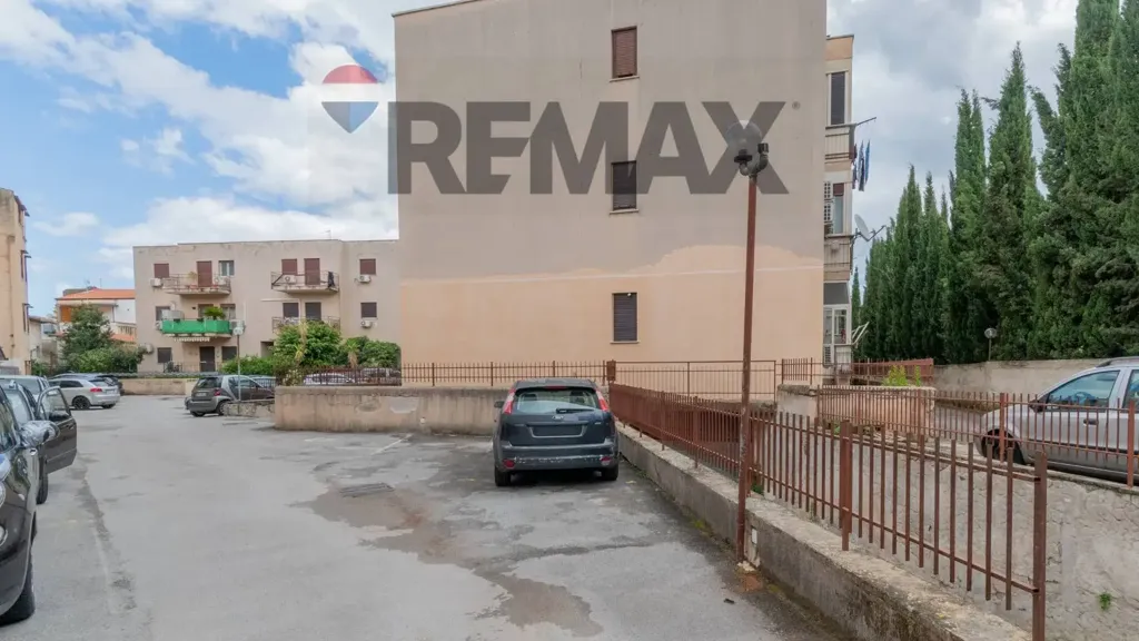 Välivaade - Fully Rented Flat with Parking in Palermo