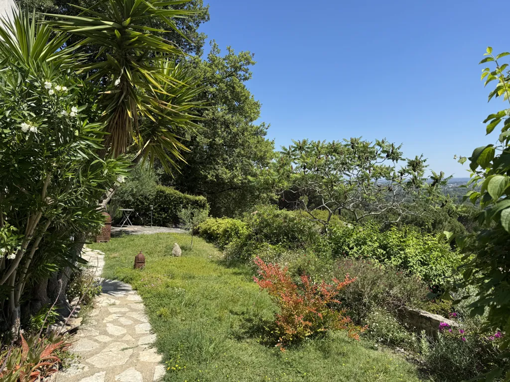 Giardino - Traditional Villa with Alpilles View in Les Angles