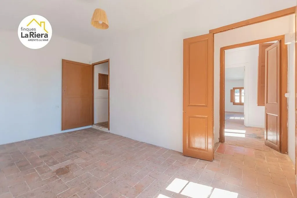 Pièces - Detached House with Garden in Arenys de Munt