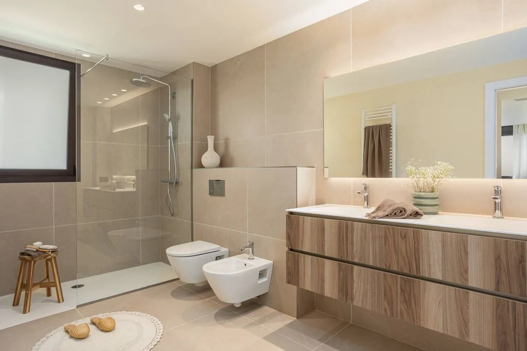 Bathrooms - Avant-garde Detached House with Pool in Pals
