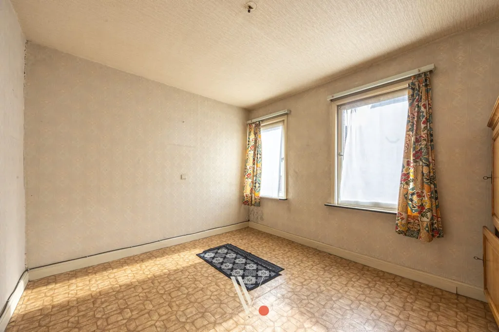 Pièces - Maison à Rénover Centralement à Izegem