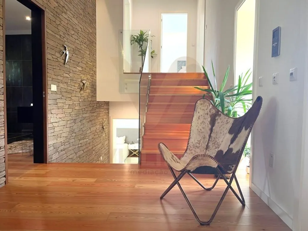 Esik - Rustic-Modern Villa with Pool in Ponte de Lima