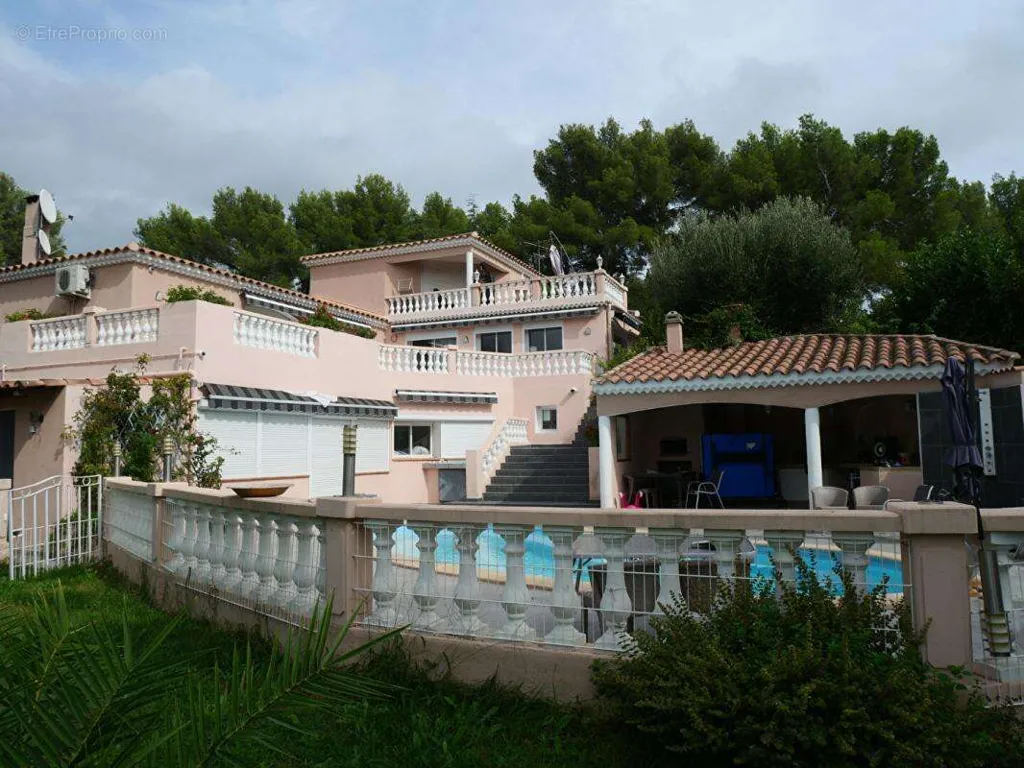 6-room house in Allauch