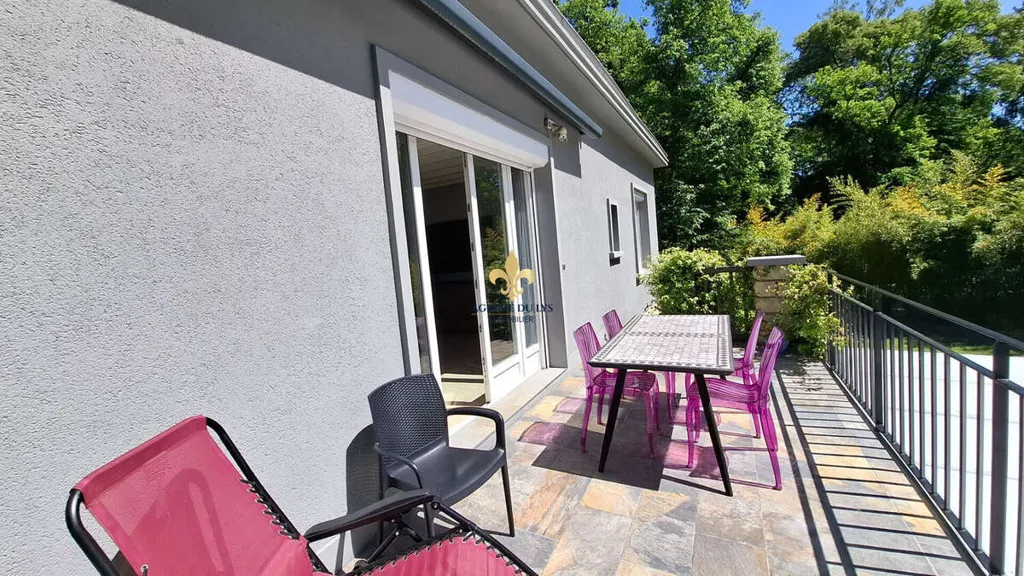 Terrasse - Maison Traditionnelle avec Jardin au Domaine du Lys
