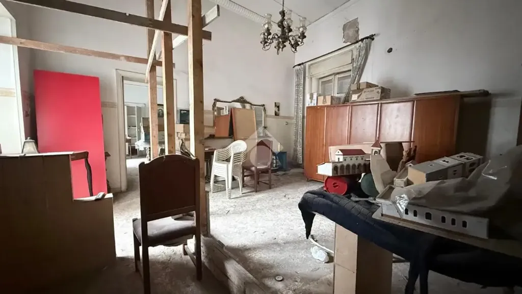 other_room