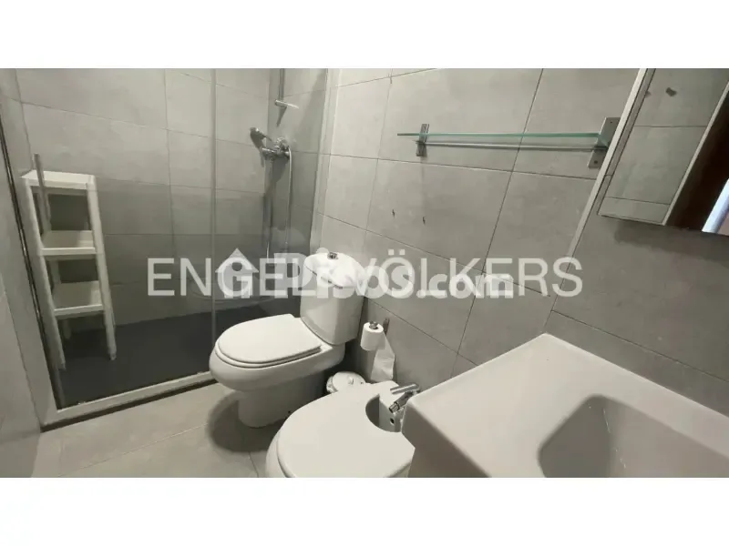 Salles de bain - Studio Flat with Balcony in Valencia Centre