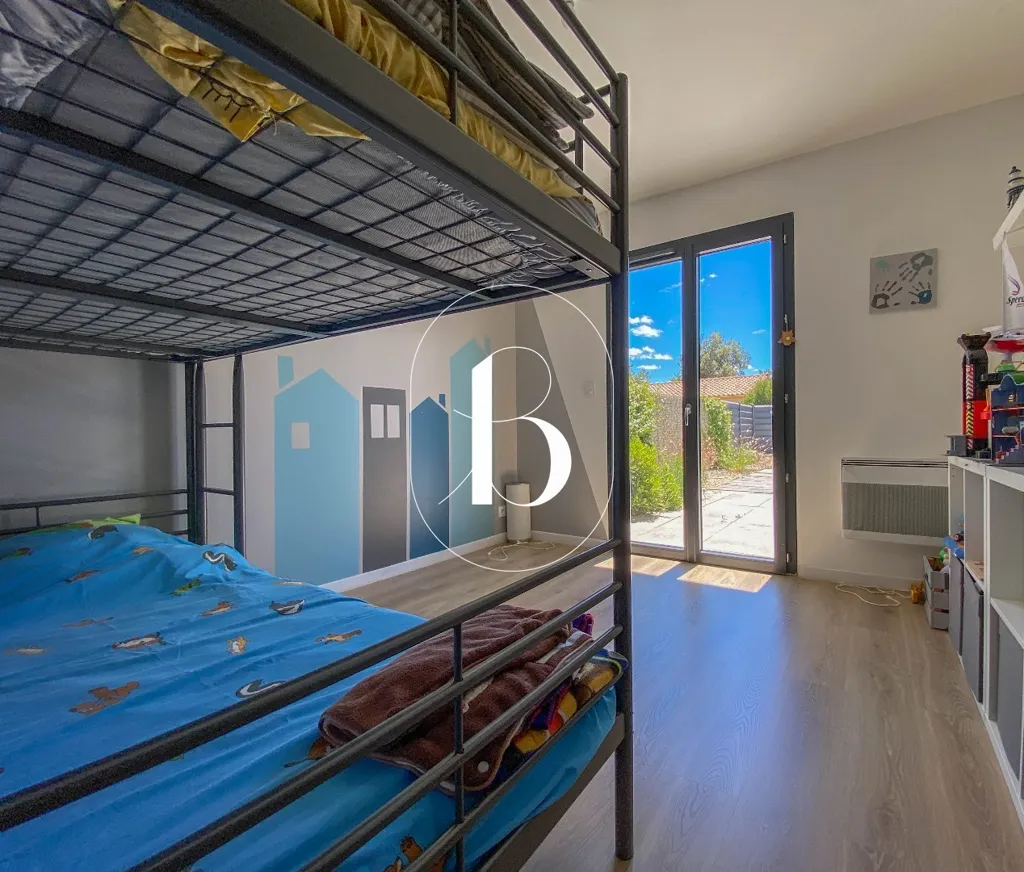 Chambres - Villa avec Piscine et Jardin à 25mn d'Uzès