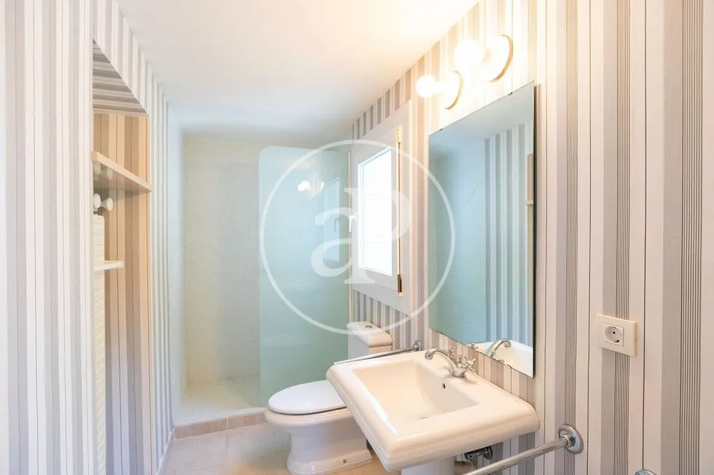 Salles de bain - Luxury Villa with Pool in Sant Andreu de Llavaneres