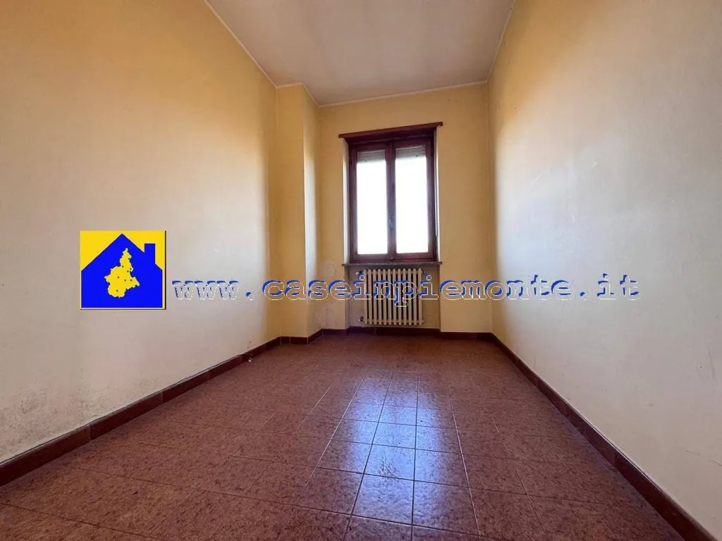 Toad - Apartment with Private Garden in Buttigliera Alta