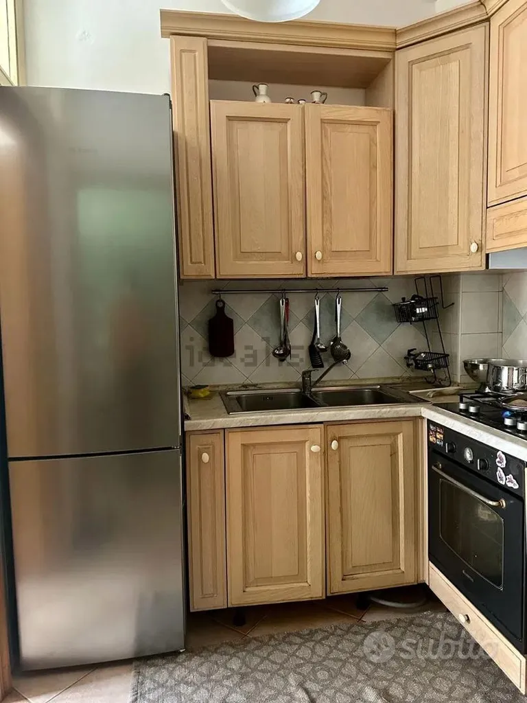 Köök - Single Room with Private Bathroom in Sassari