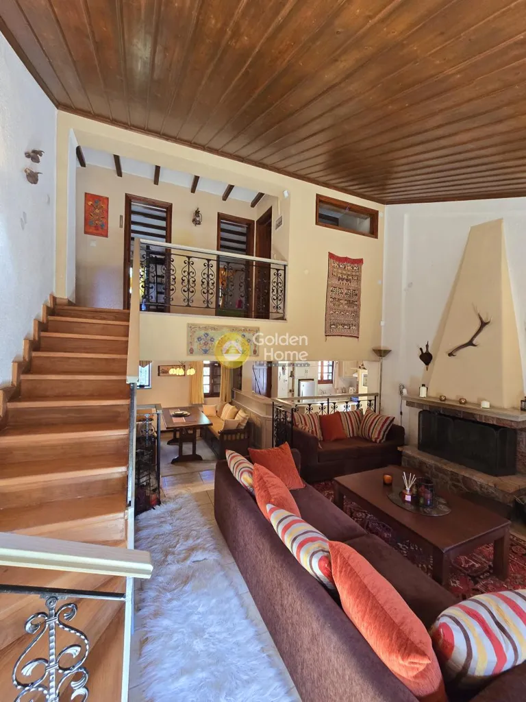 Elutuba - Detached House with Garden in Arachova Meadow