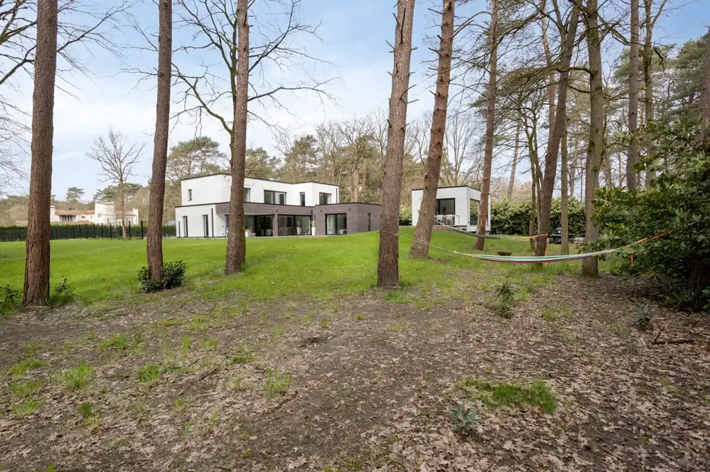 Giardino - Villa with Pool and Office in Grobbendonk