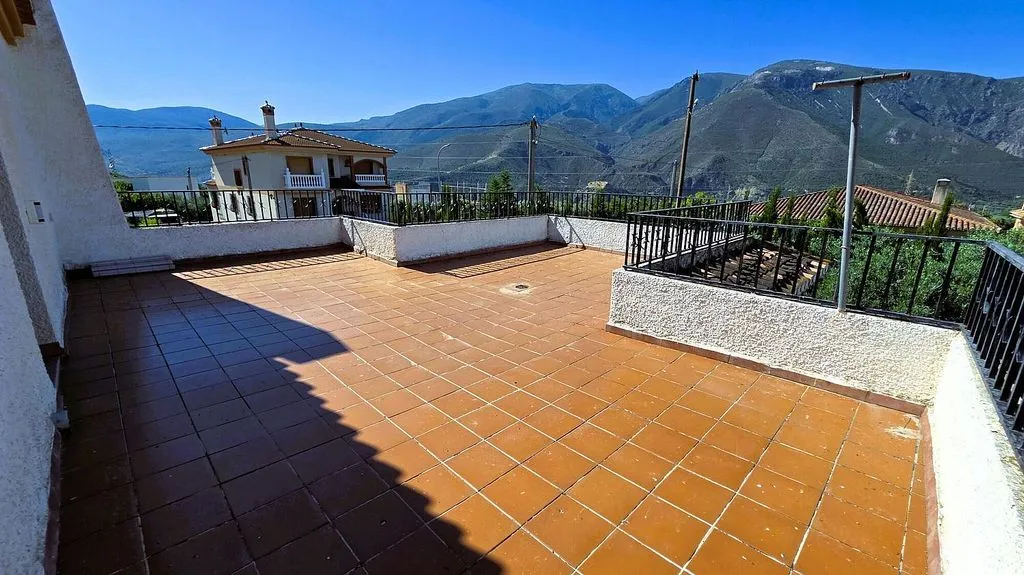 Terrass - Rustic Chalet with Pool in Órgiva
