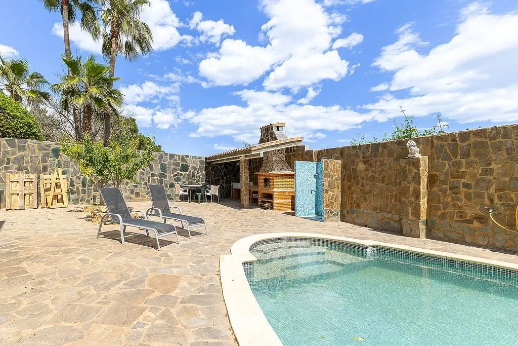 Piscine - Chalet with Pool and Terrace in L'Eliana