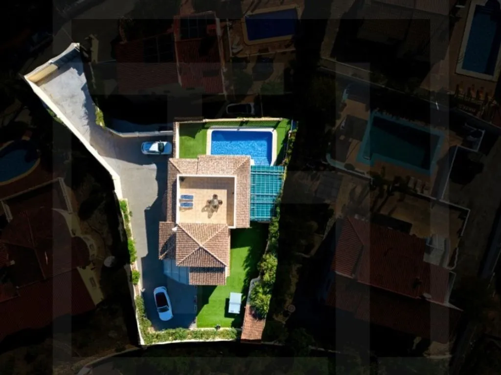 pool_area