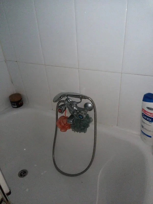 Salles de bain - Furnished Flat with Terrace in Mariano Girada