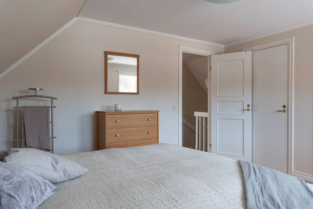 Chambres - 1.5-Floor Villa with Garden in Västerås