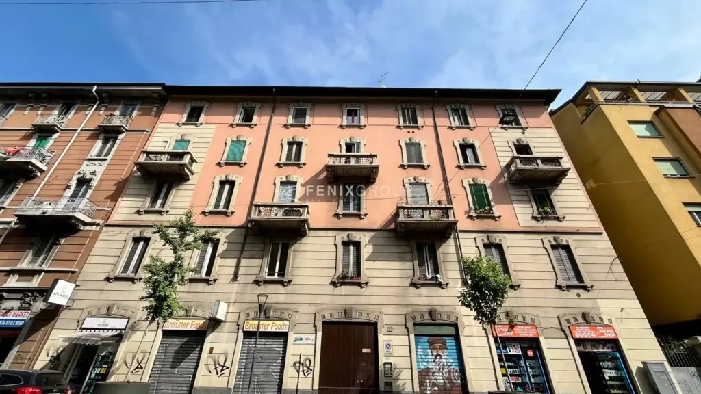 Välivaade - Bright Bilocale with Balcony in Milan