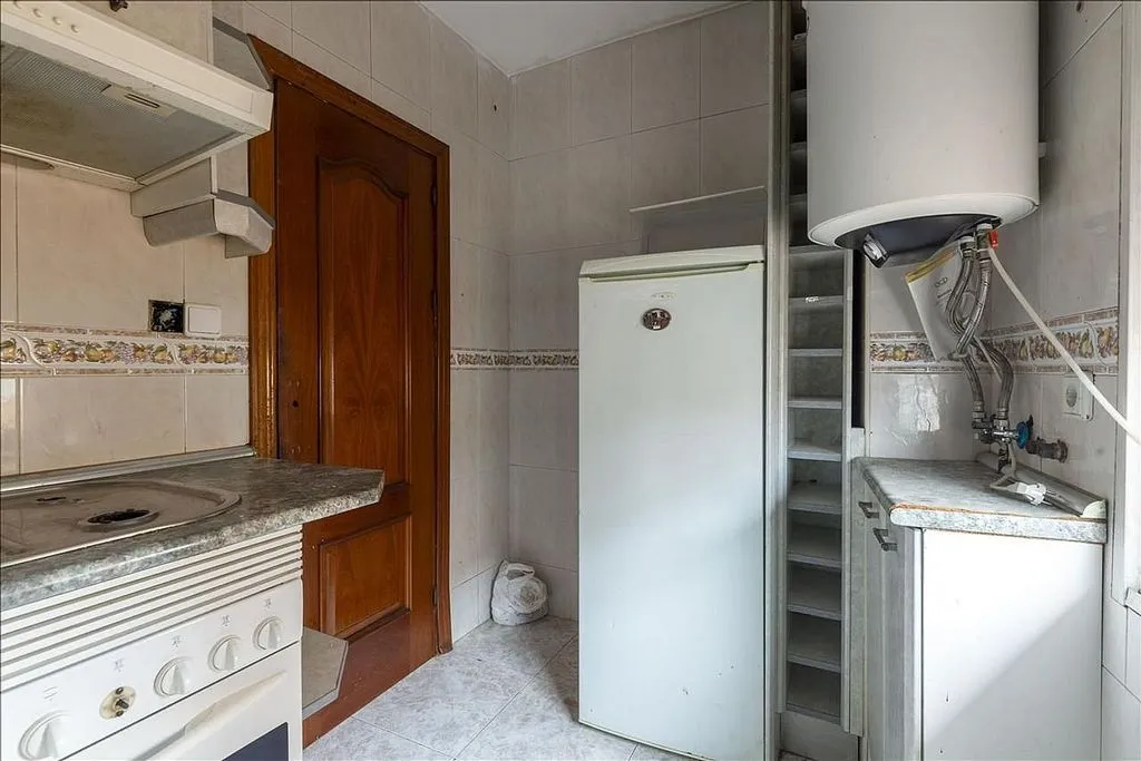 Cuisine - 3-Bed Flat with Terrace in Carabanchel