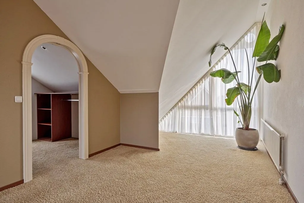 Pièces - 2-on-1 Apartment with Garden in Zoetermeer
