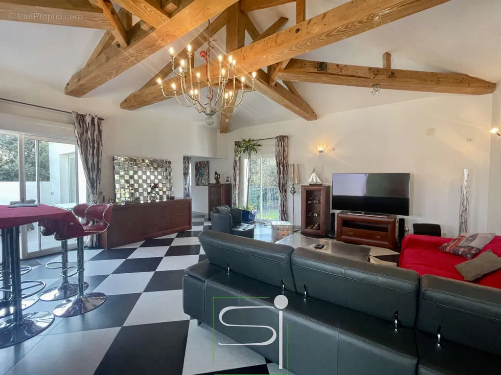 living_room