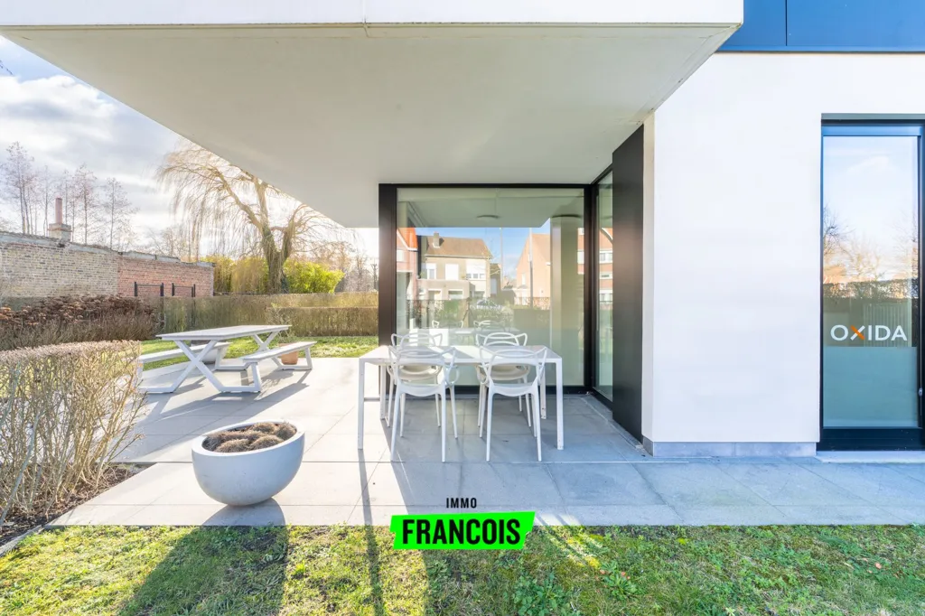 Terrasse - Appartement avec Jardin et Terrasse à Jabbeke