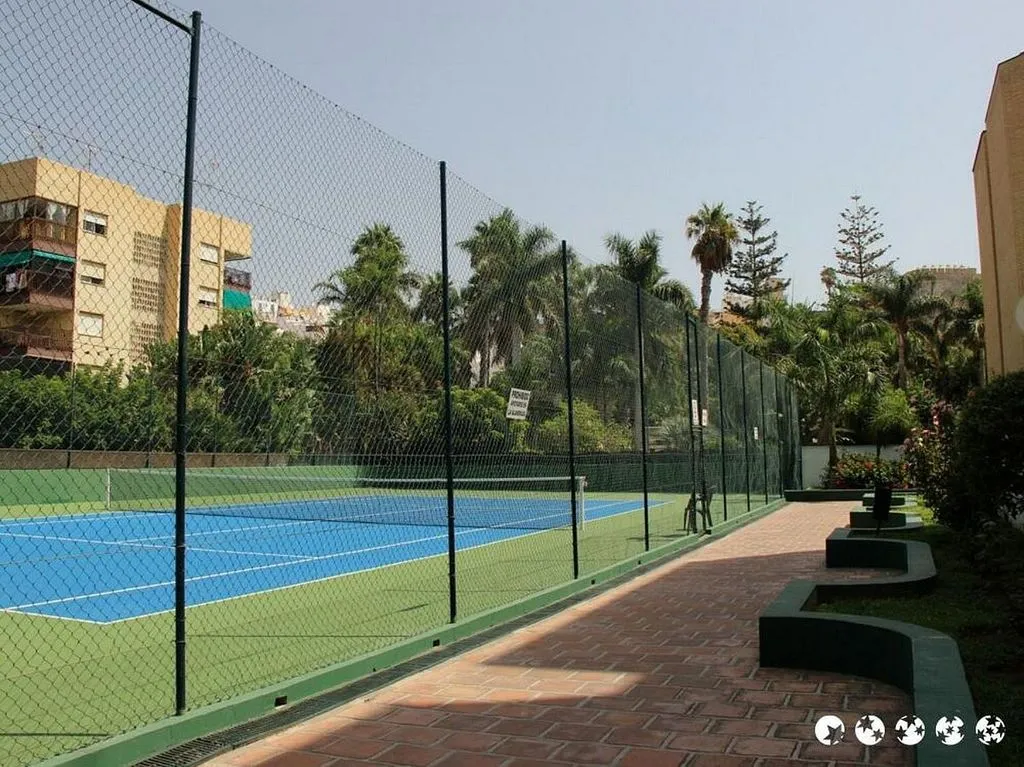 Välivaade - 2-Bed Flat with Pool on Avenida Europa, Almuñécar