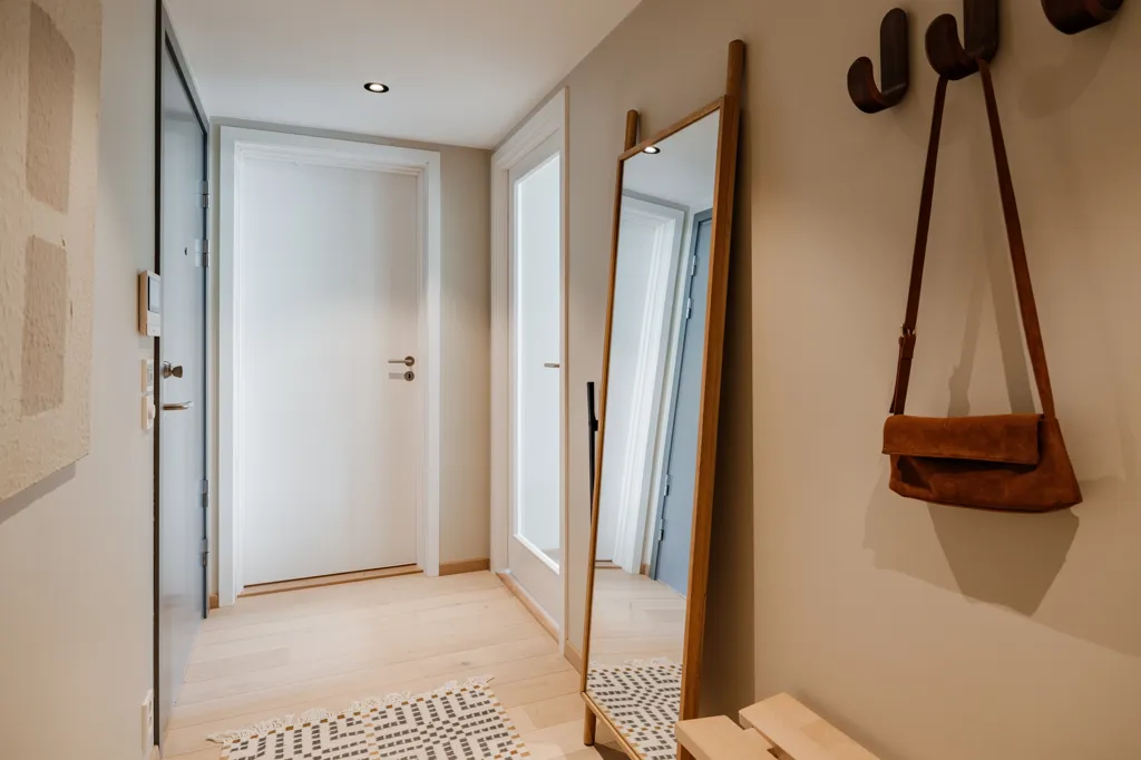 Hallway - 3-Bedroom Apartment with Garden Access in Oslo